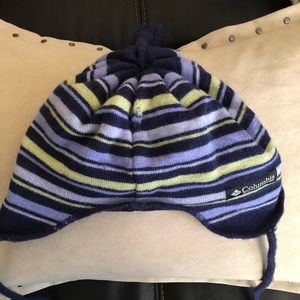 Women’s Columbia toggle hat!